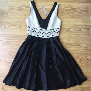 NWT Anthropologie Burlapp Black/Cream Dress size M
